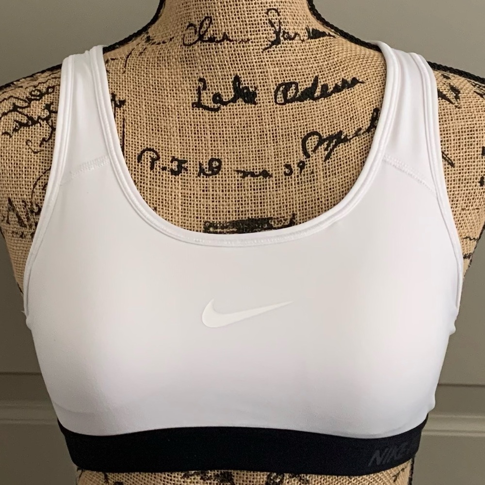 NIKE PRO Dri-Fit Racerback Padded Sports Bra